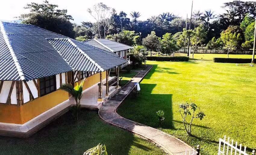 Finca tur&iacute;stica las palmas