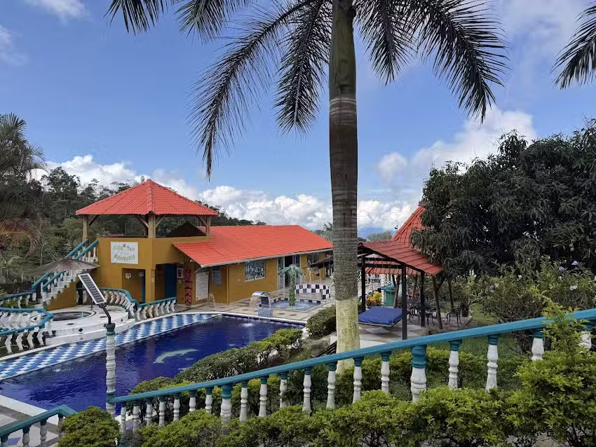 FINCA VILLA ANA MESITAS