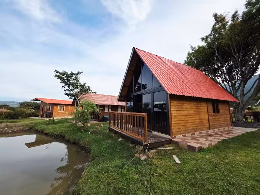 Glamping & camping El Lago