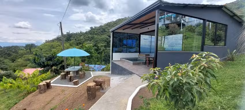 GLAMPING Y CABA&Ntilde;A PEREIRA
