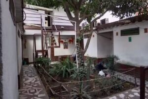 Habitaciones y restaurante la perla