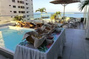 Hern&aacute;ndez Suite