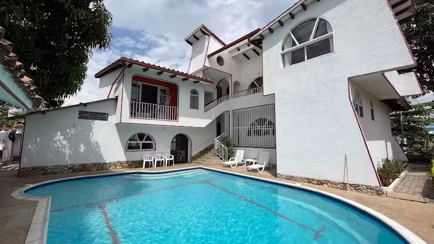 Hospedaje Casa Quinta Lucia