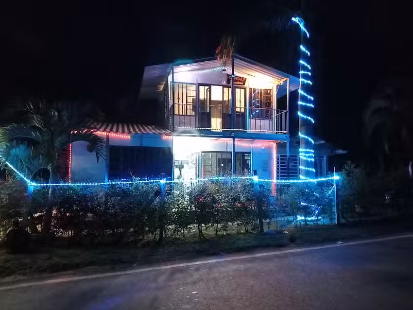 Hospedaje Familiar El Encinar