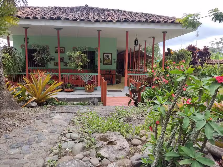 Hospedaje, Fincas, Chalets, Apartamentos