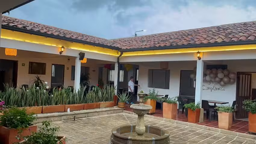 Hospedaje la castellana