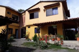 Hospedaje La Glorieta