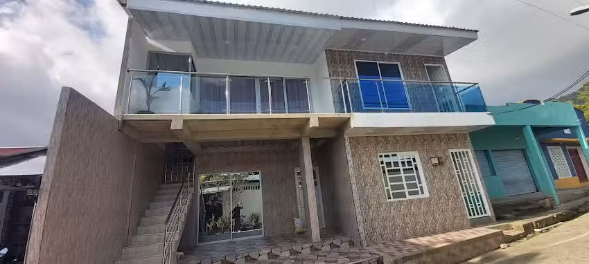 Hospedaje marazul capurgana