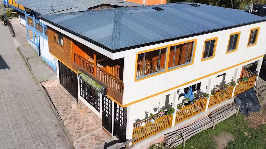 Hospedaje Palmar de Ensue&ntilde;o