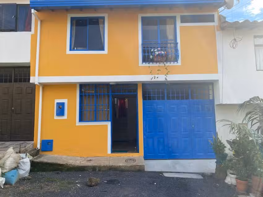 Hospedaje Palmas House