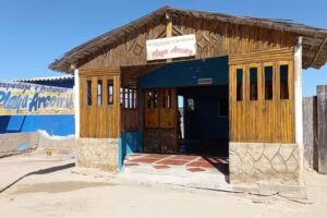 Hospedaje Playa Arcoiris