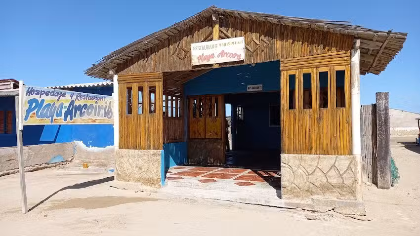 Hospedaje Playa Arcoiris