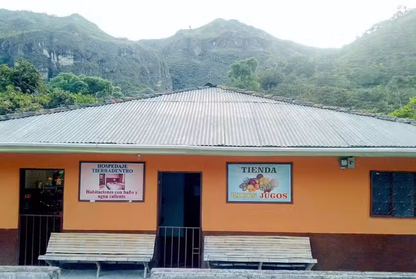 Hospedaje Tierradentro & Tienda Ricos Jugos