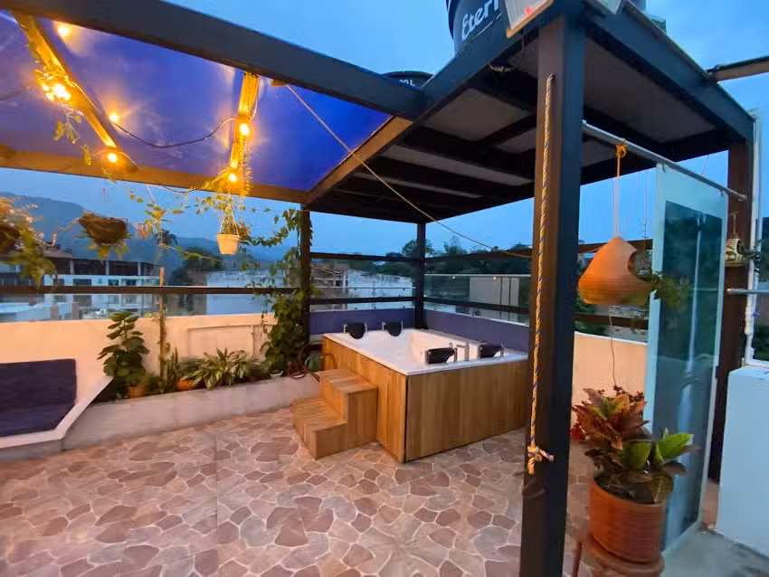 Hospedaje y piscina el para&iacute;so