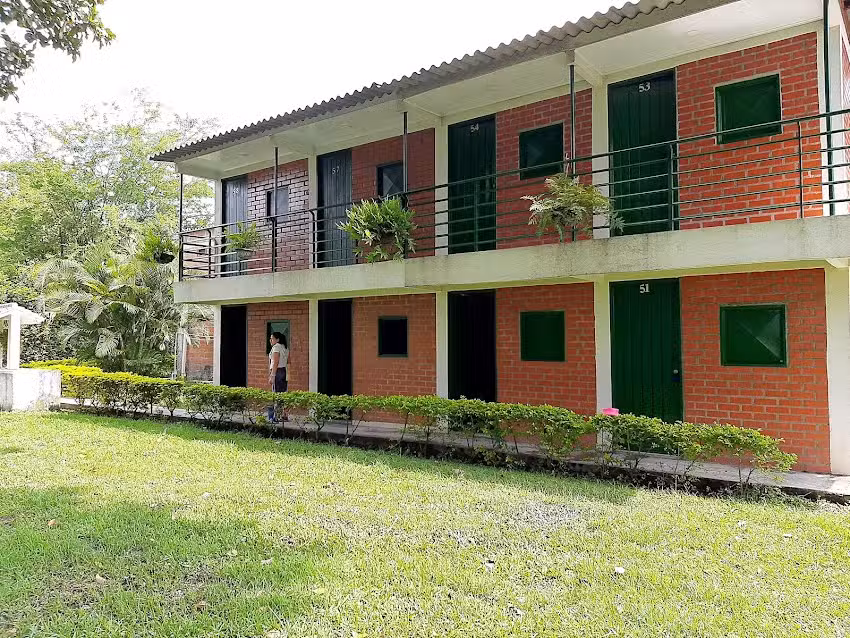 Hospedaje y Restaurante la Uribe 2