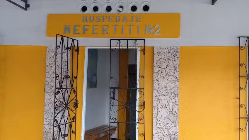 HOSPEDAJE Y RESTAURANTE NEFERTITI N. 2