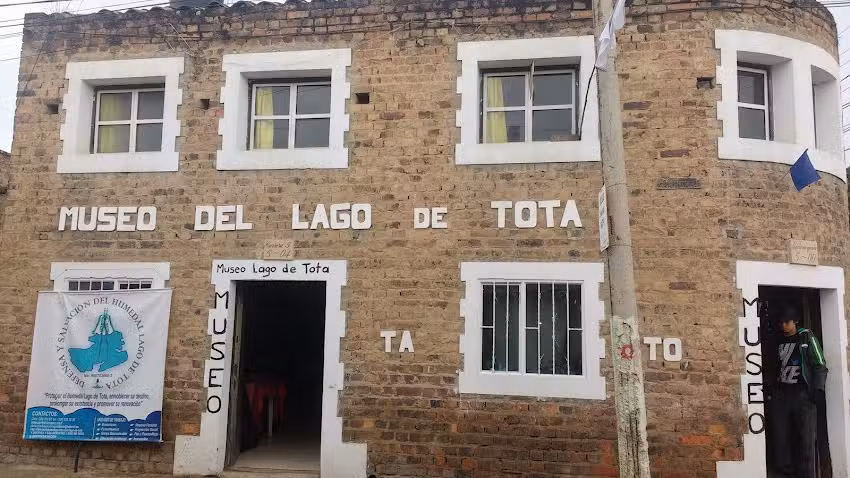 Hostal Casa Quinta y Museo del Lago de Tota