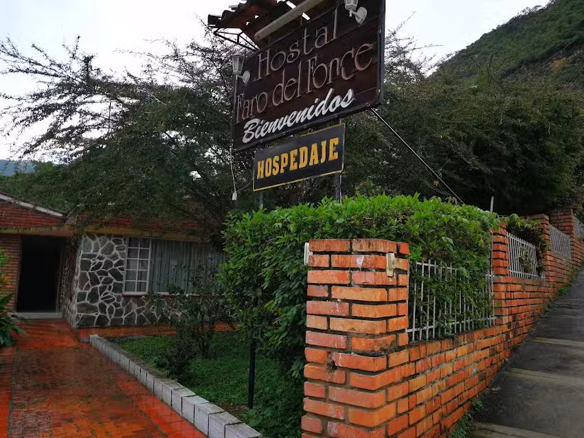 Hostal Faro Del Fonce