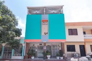 Hostal kumbaya (hotels)