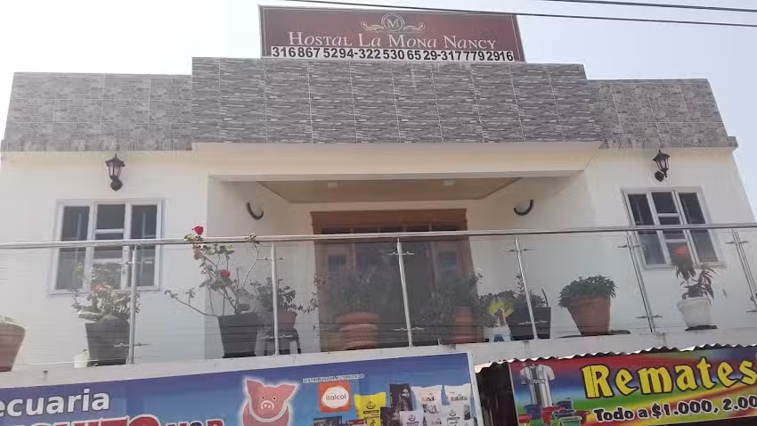 Hostal La Mona Nancy