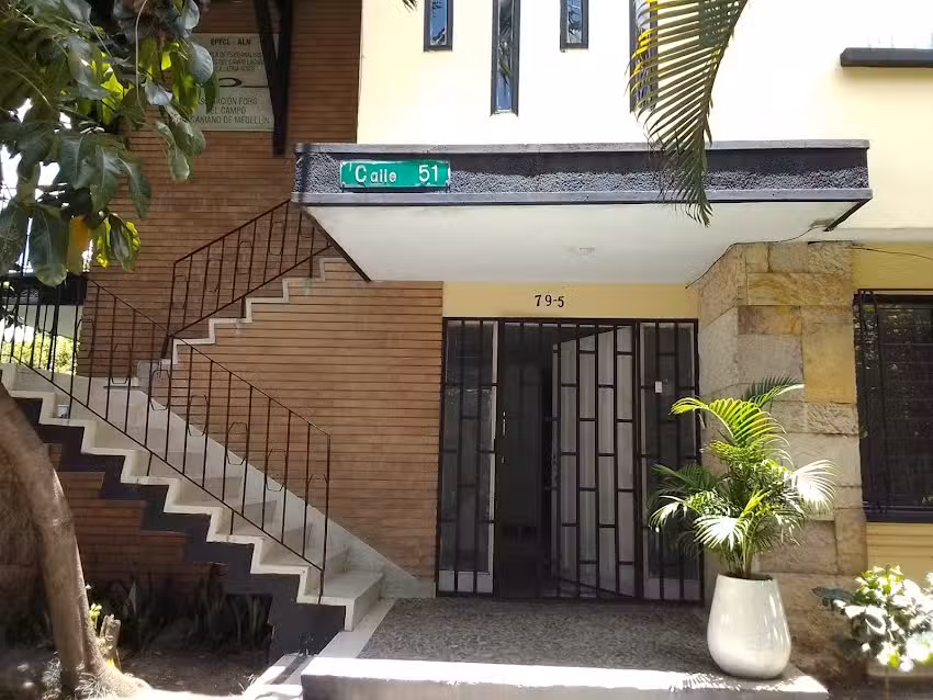 Hostal los Colores, Medell&iacute;n