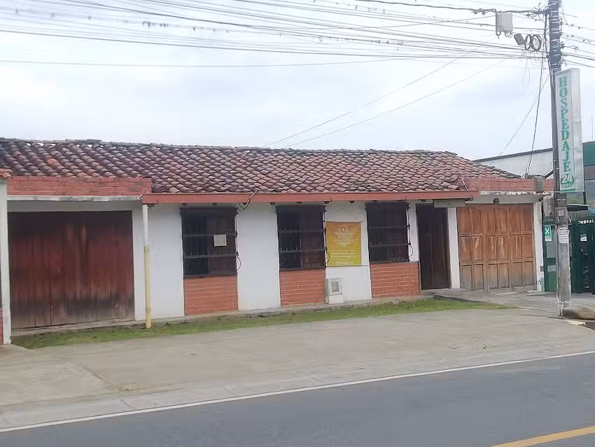 Hostal Nueva Segovia