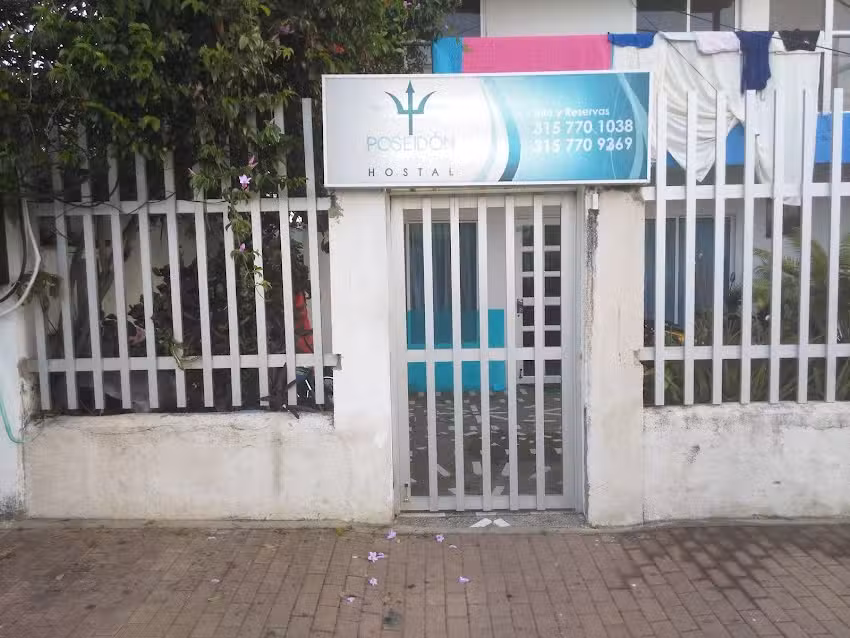 Hostal Poseid&oacute;n del Mar