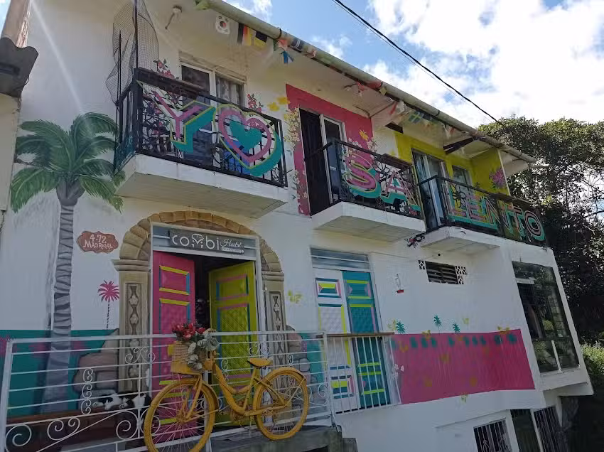 Hostal Salento Combi