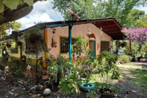 Hostal Villa Sof&iacute;a, Hotel Campestre en &Uacute;tica