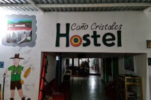 Hostel ca&ntilde;o cristales