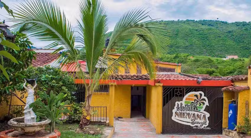 Hostel Nirvana San Gil