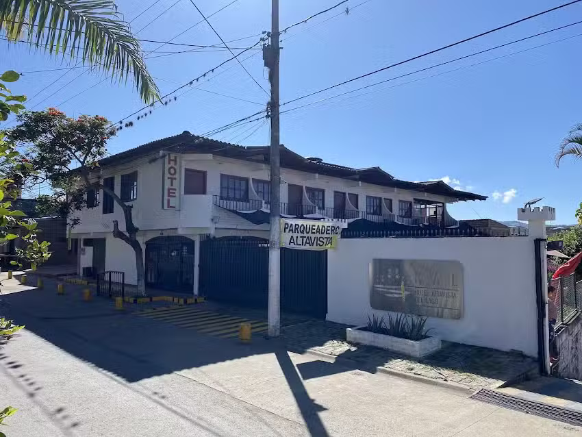 Hotel Altavista del Lago