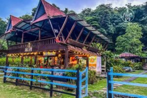 Hotel Bahía Aguacate