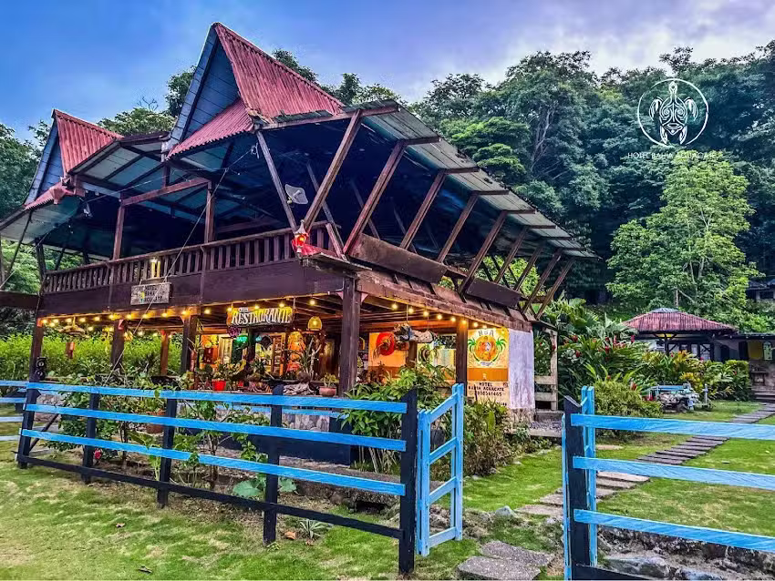 Hotel Bah&iacute;a Aguacate