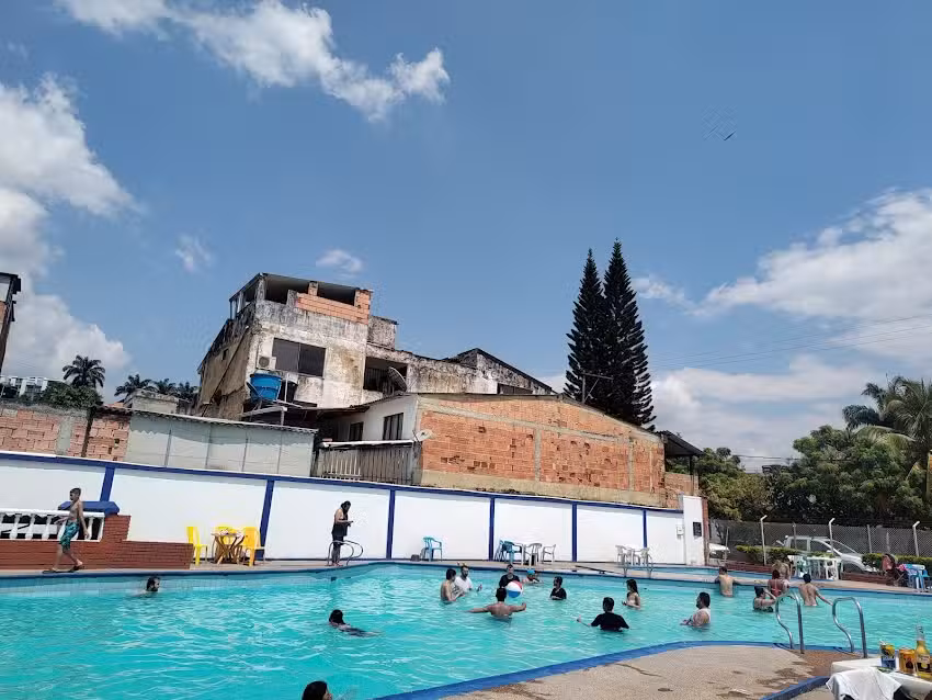 Hotel Balneario Los Guaduales