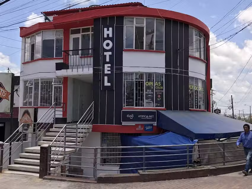 Hotel Bicentenario hugolino tunja