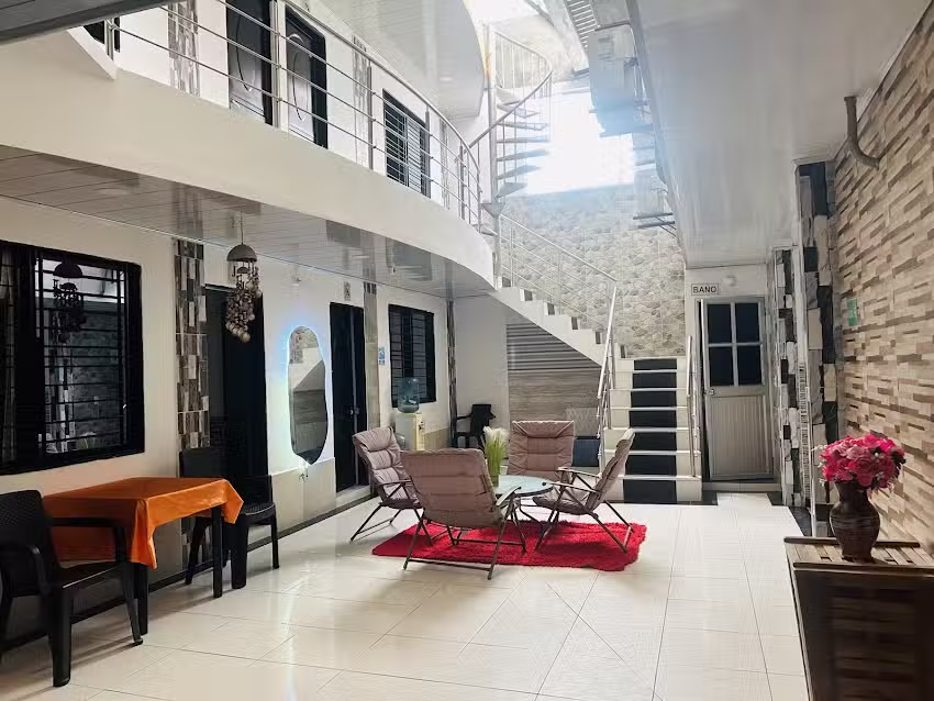 Hotel Blanupal