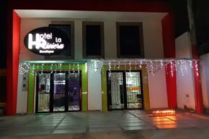 HOTEL BOUTIQUE LA RIVIERA