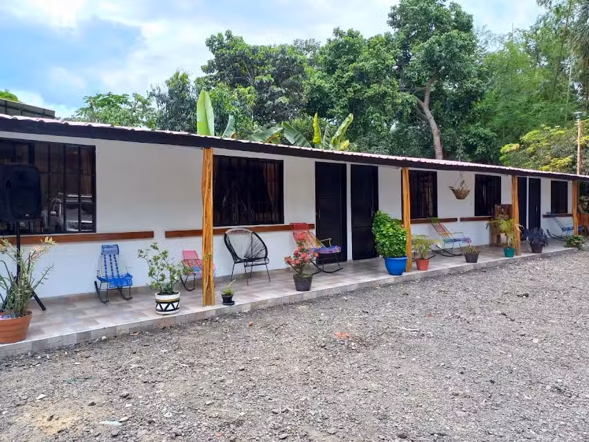 Hotel brisas del rio