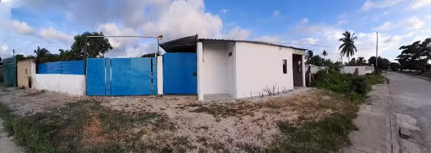 Hotel BRIZAS en Tol&uacute;