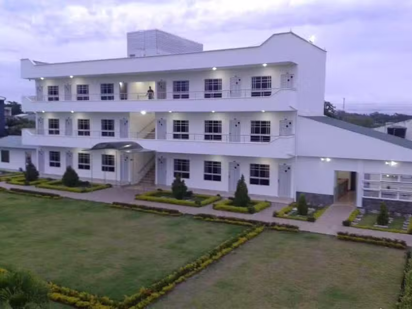 Hotel Caluk