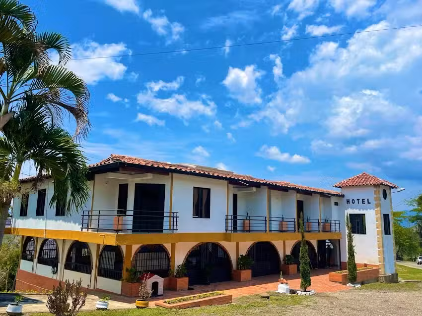 HOTEL CAMPESTRE EL CEDRAL