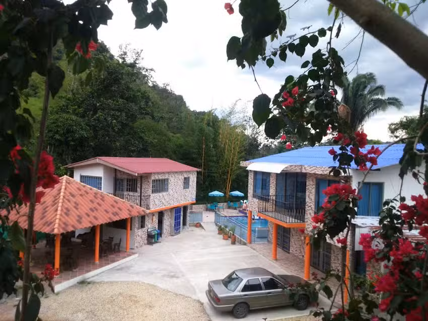 Hotel campestre la playita