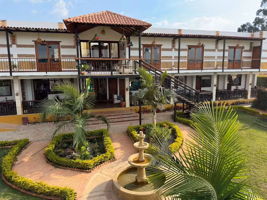 Hotel Campestre Pliosaurio