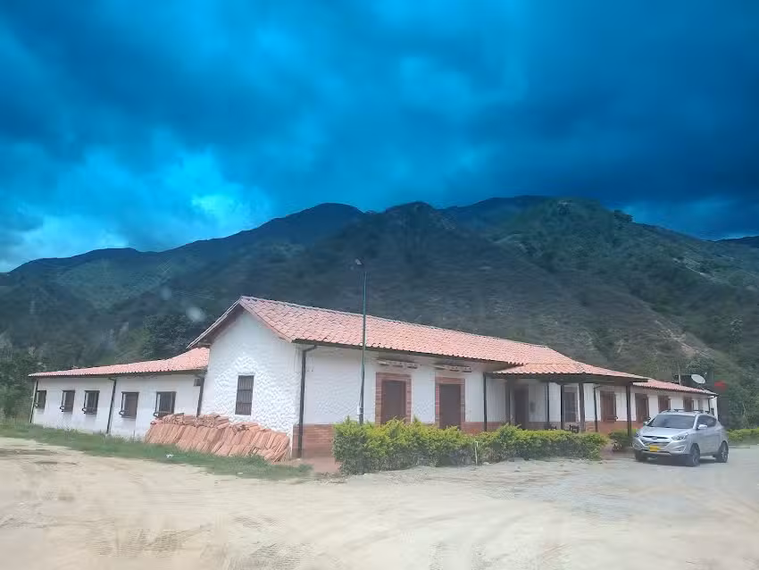 Hotel Campestre Rio Cristales.