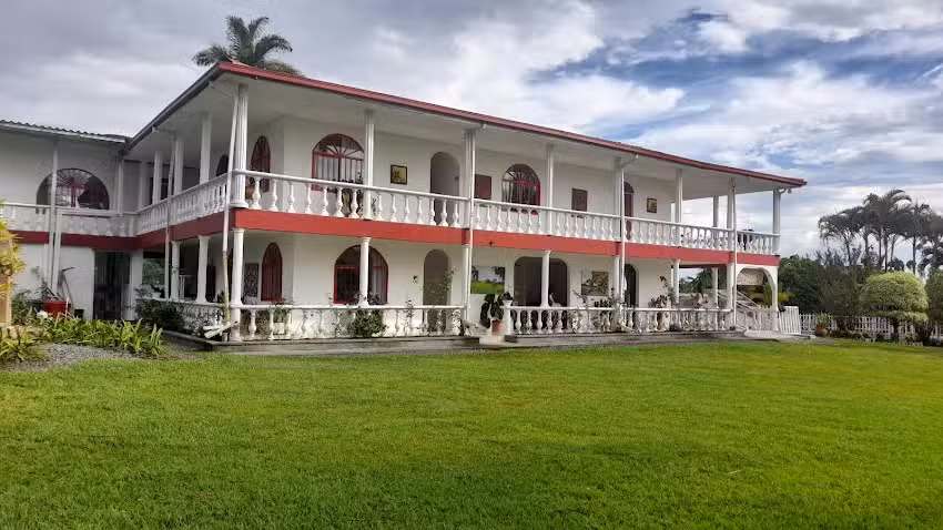 Hotel Campestre Villa Esmeralda