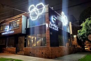 Hotel Caps El Camp&iacute;n