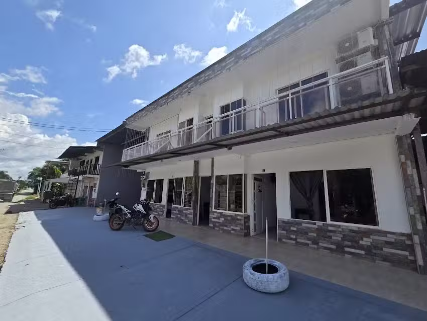 HOTEL CASA BLANCA LA CARMELITA