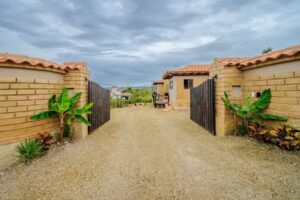 HOTEL CASA BUGAMBILIA