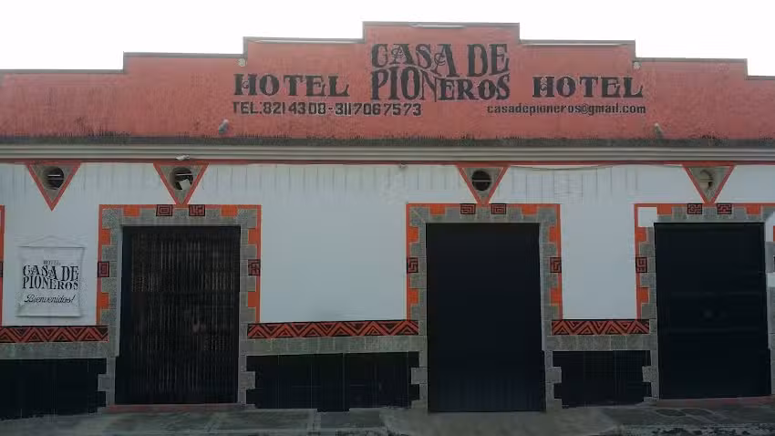 Hotel &ndash; Casa de Pioneros